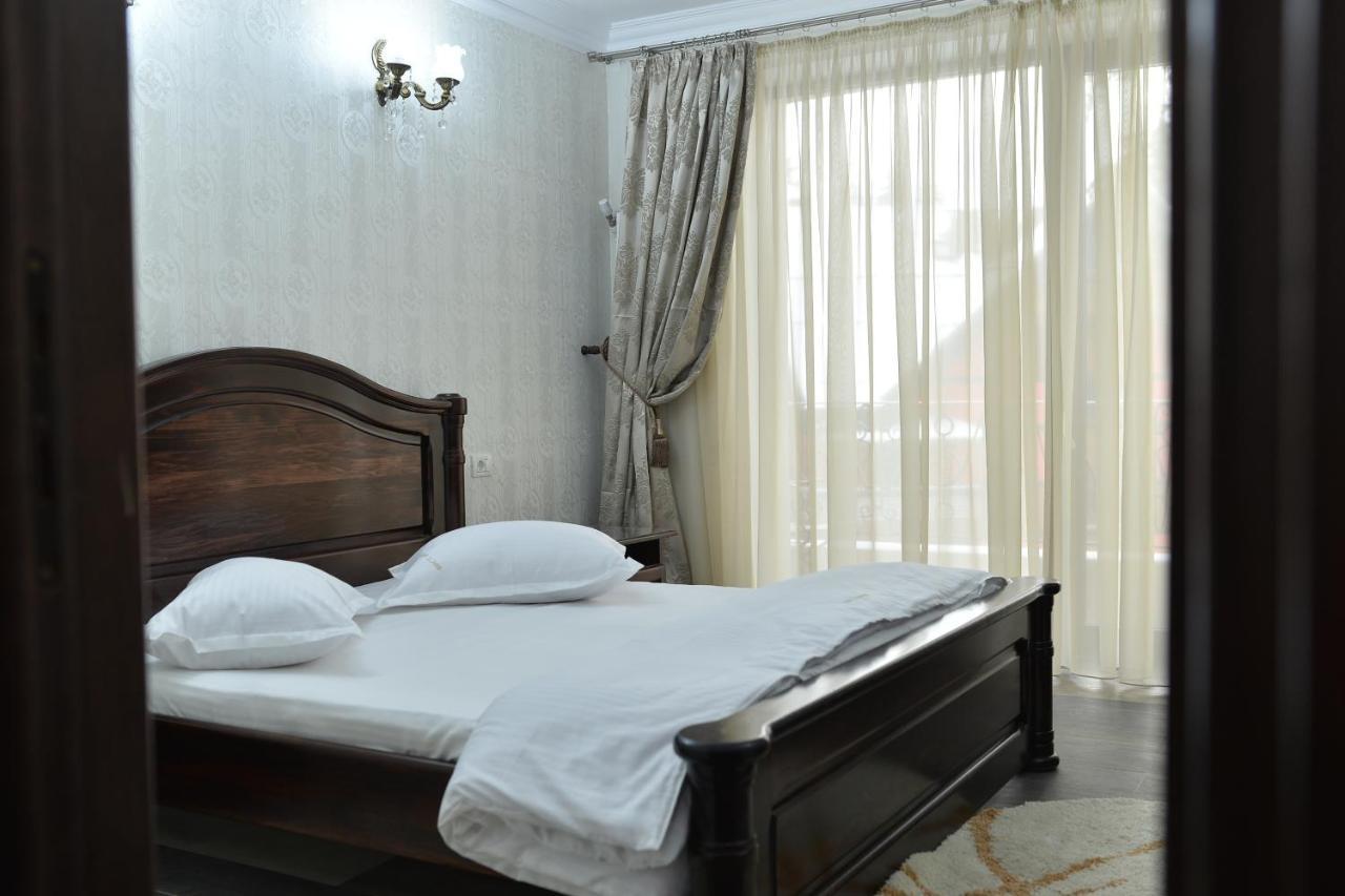 Hotel Edy'S Royal Predeal Exterior foto