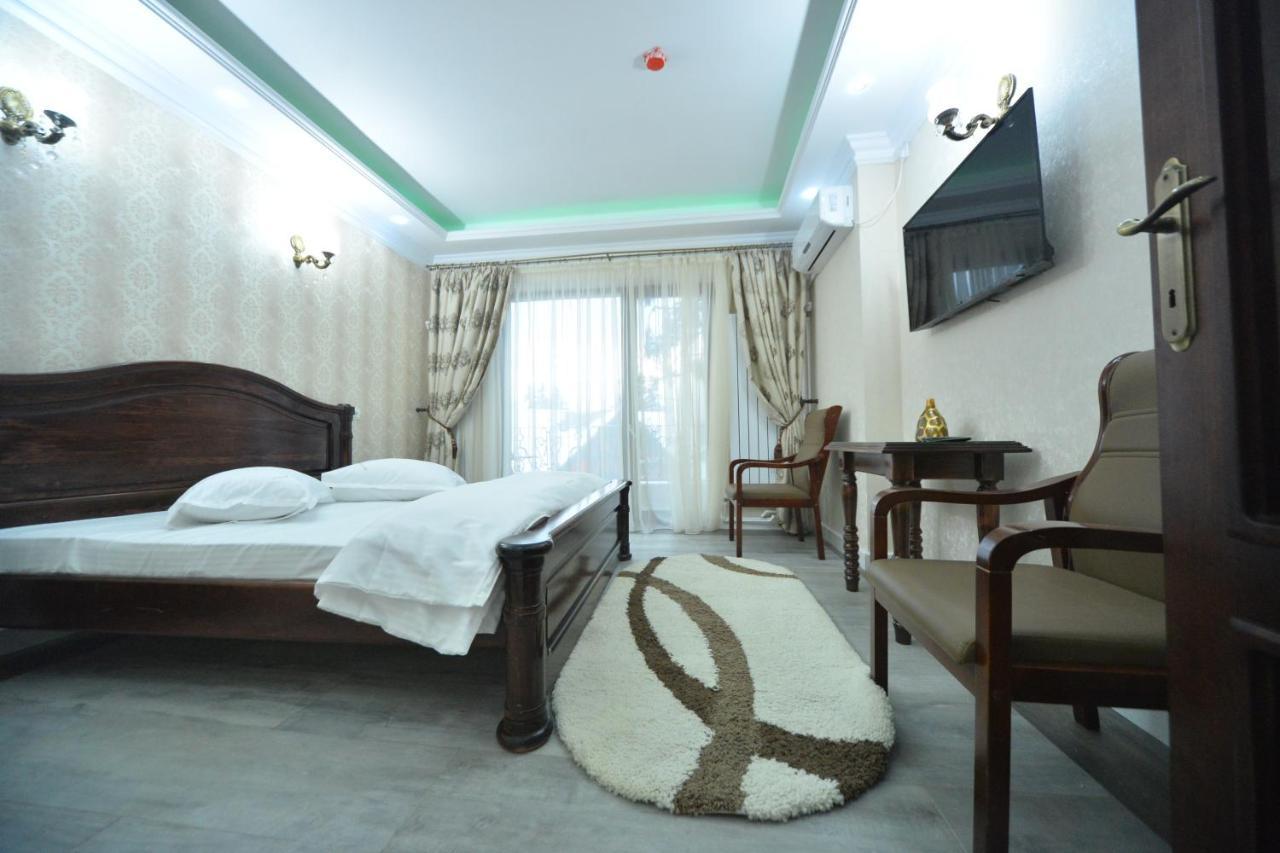 Hotel Edy'S Royal Predeal Exterior foto