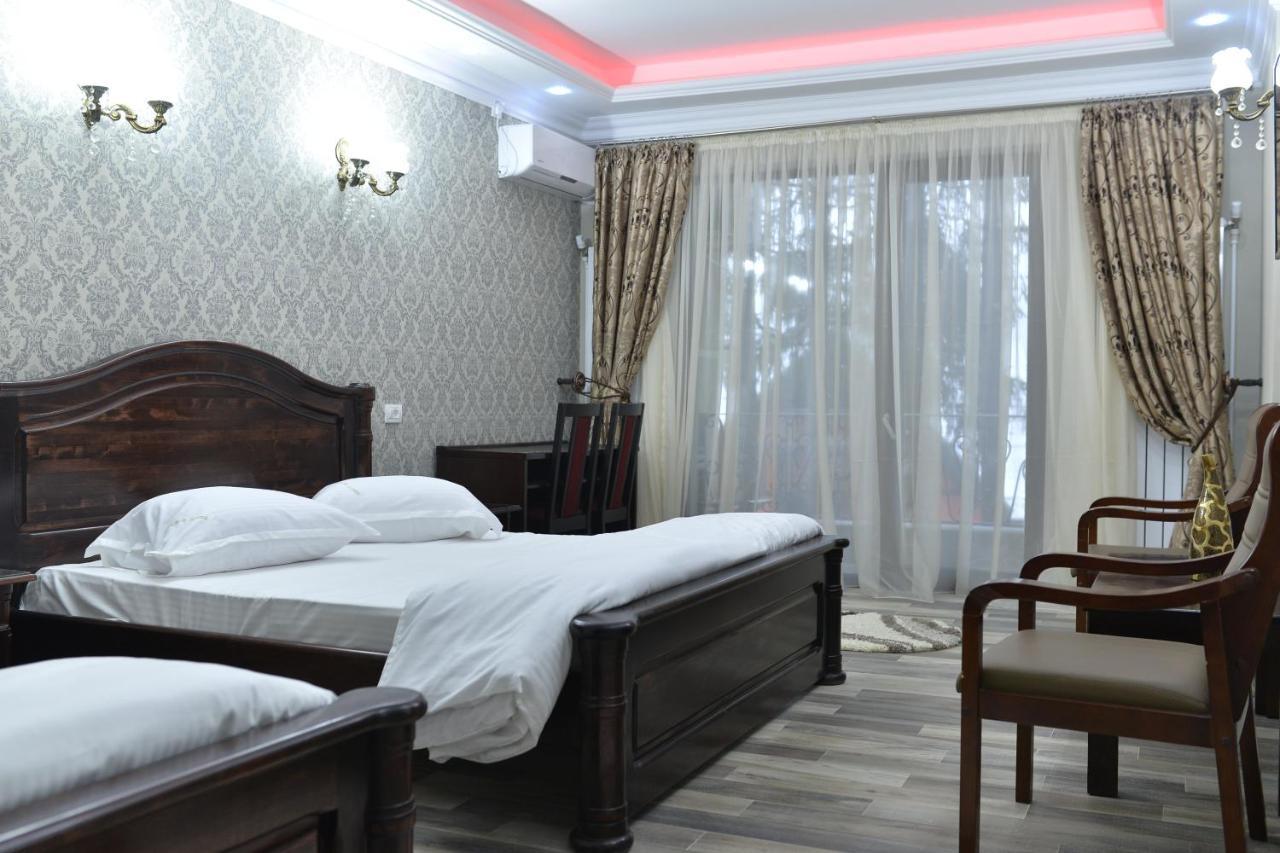 Hotel Edy'S Royal Predeal Exterior foto